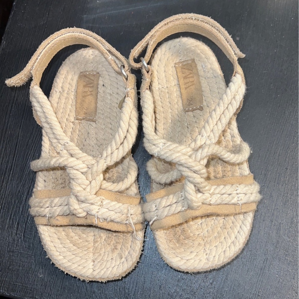 Leather cord Sandals sandy brown size 8